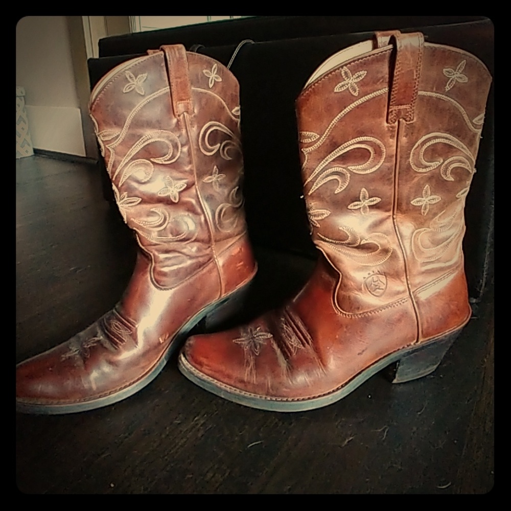 Ariat western cowboy boot chocolate brown